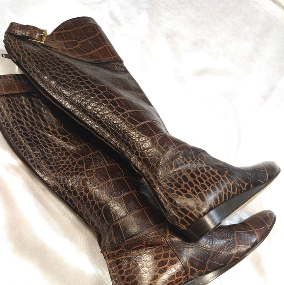 BCBGMaxAzria Brown Leather Flat Croc Embossed Tall Boots Sz 7.5 - Picture 7 of 7